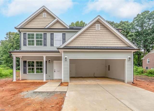 Property at 7557 Peggy Dr, Clemmons, NC 27012, 3 beds, 2.5 baths