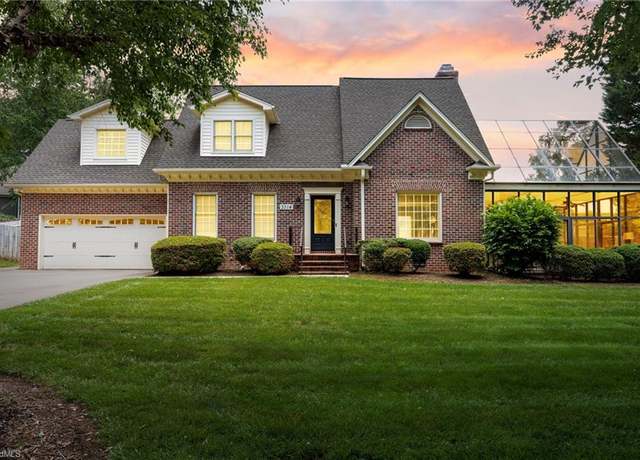 Property at 3314 Terrault Dr, Greensboro, NC 27410, 3 beds, 2.5 baths