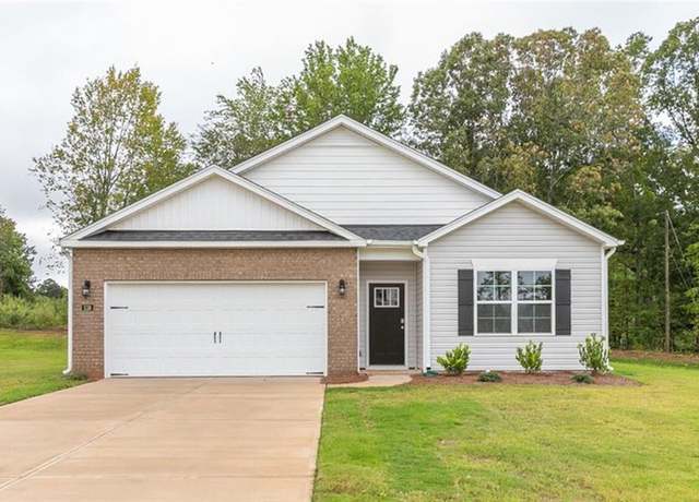 Property at 5121 Reedy Fork School Rd, Greensboro, NC 27405, 4 beds, 2 baths
