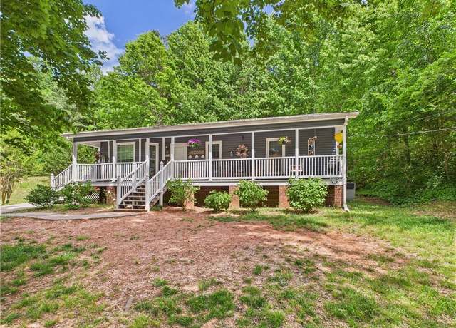 Property at 1305 Timberlane, Asheboro, NC 27205, 3 beds, 2 baths
