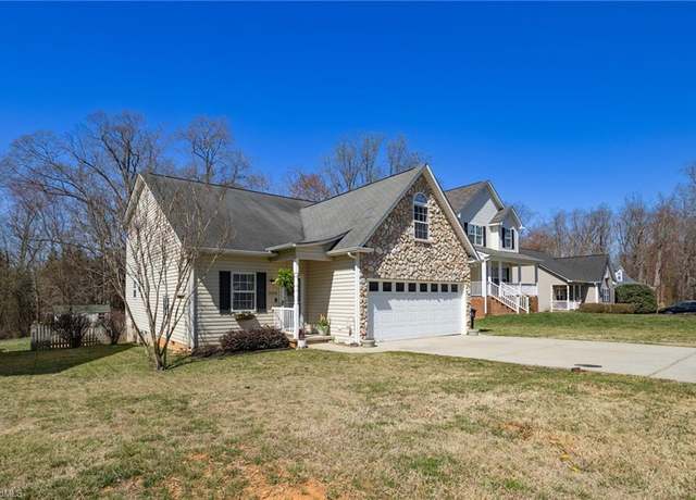 Property at 3564 Millie Ln, Pfafftown, NC 27040, 4 beds, 2 baths
