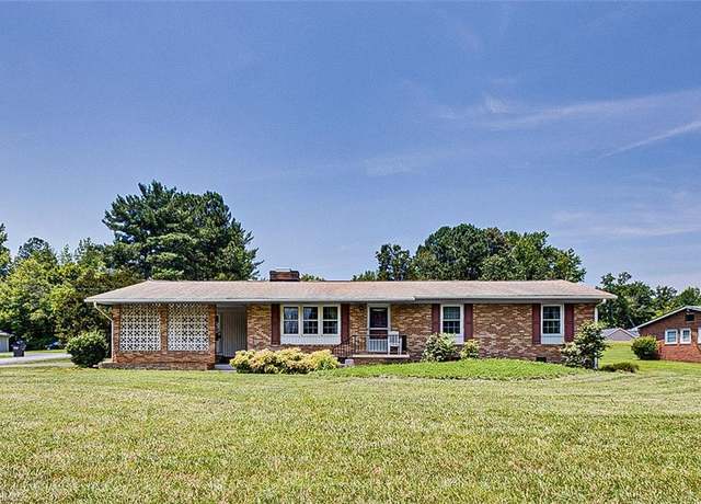 Property at 2308 Lambert Dr, Asheboro, NC 27205, 3 beds, 2 baths