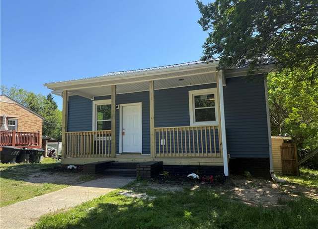 Property at 707 Piedmont Way, Burlington, NC 27217, 2 beds, 2 baths