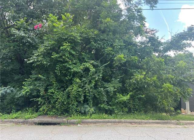 Property at 703 Langford Ave, High Point, NC 27260