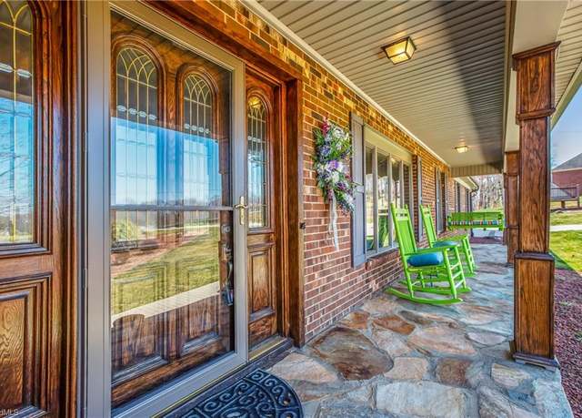 Property at 3605 Nc 268, Siloam, NC 27047, 3 beds, 3.5 baths