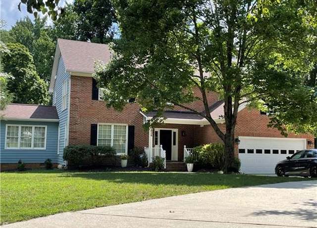 Property at 2836 Pickering Rd, Greensboro, NC 27407, 4 beds, 2.5 baths