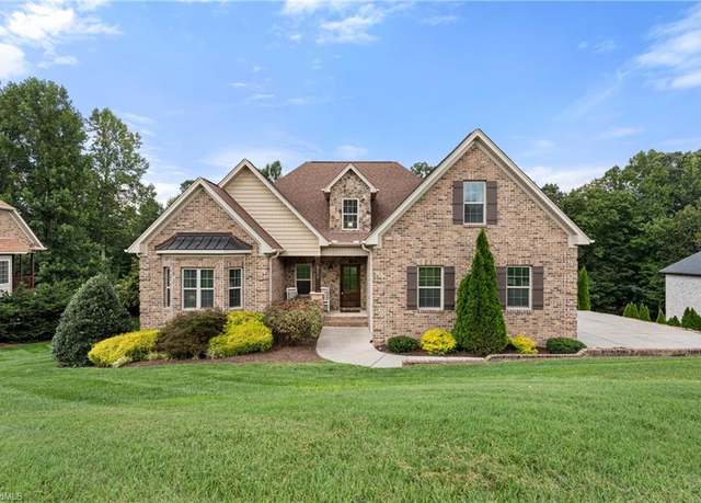 Property at 8539 Sheppards Run Dr, Kernersville, NC 27284, 3 beds, 3.5 baths