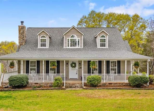 Property at 128 Fallen Oak Rd, Greensboro, NC 27455, 3 beds, 2.5 baths