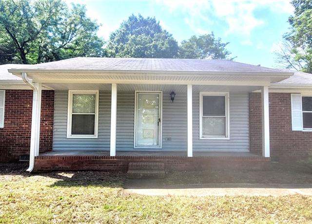 Property at 305 Corliss St, Greensboro, NC 27406, 3 beds, 1.5 baths