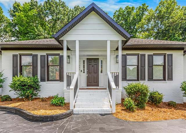 Property at 245 Heathcliff Pl, Winston-salem, NC 27104, 5 beds, 4 baths