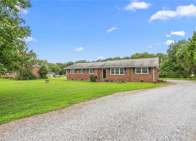 Property at 3949 Lewiston Rd, Summerfield, NC 27358, 3 beds, 2.5 baths