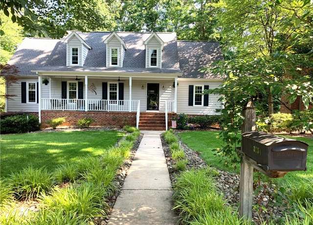 Property at 3704 Rock Haven Dr, Greensboro, NC 27410, 5 beds, 3.5 baths