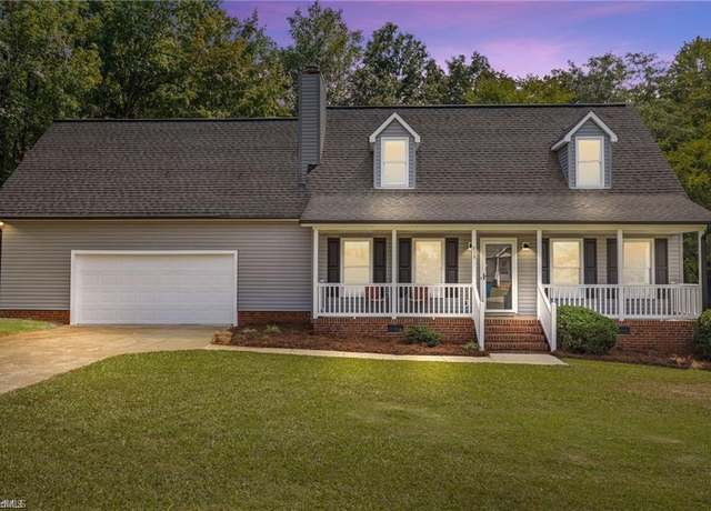 Property at 814 N Greenbriar St, Liberty, NC 27298, 3 beds, 2.5 baths