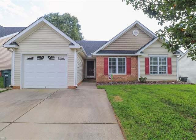 Property at 5614 Sycamore Glen Rd, Greensboro, NC 27405, 3 beds, 2 baths
