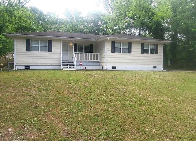 Property at 2002 Randall St, Greensboro, NC 27401, 3 beds, 2 baths