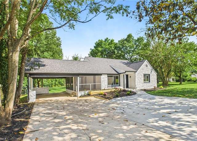 Property at 4334 Reidsville Rd, Winston-salem, NC 27101, 2 beds, 2 baths