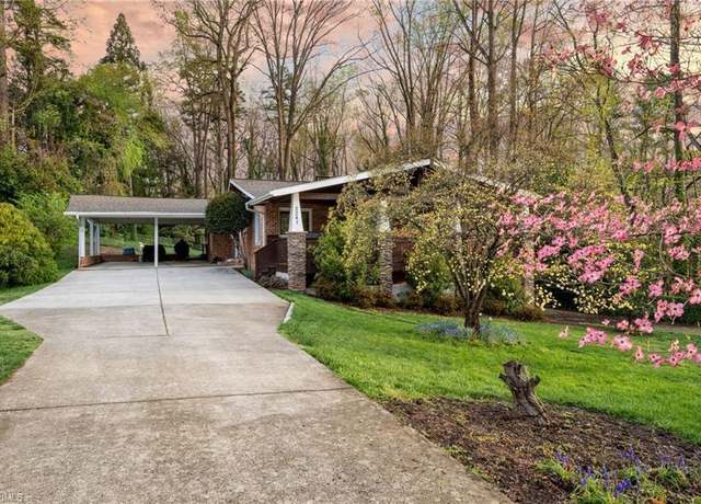 Property at 3241 Paddington Ln, Winston-salem, NC 27106, 4 beds, 3.5 baths