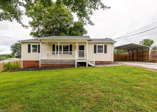 Property at 4043 Rollingwood Dr, Trinity, NC 27370, 3 beds, 1.5 baths
