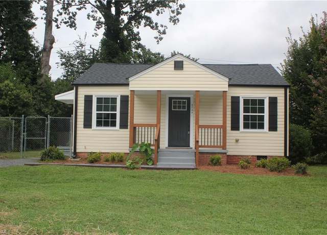 Property at 2722 Stratford Dr, Greensboro, NC 27408, 2 beds, 1 bath