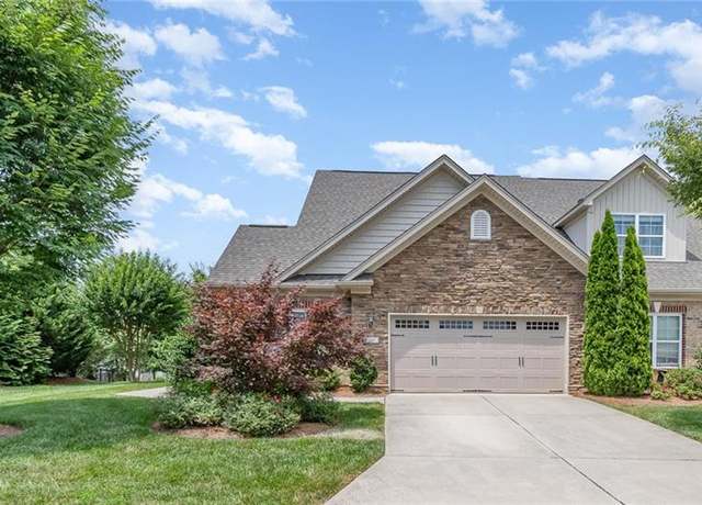 Property at 5207 York Place Ct, Walkertown, NC 27051, 3 beds, 3 baths