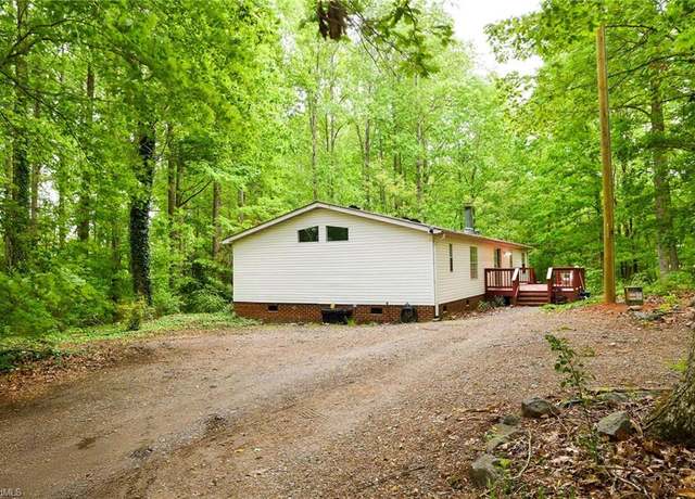 Property at 167 Sand Clay Ln, Mocksville, NC 27028, 3 beds, 3 baths