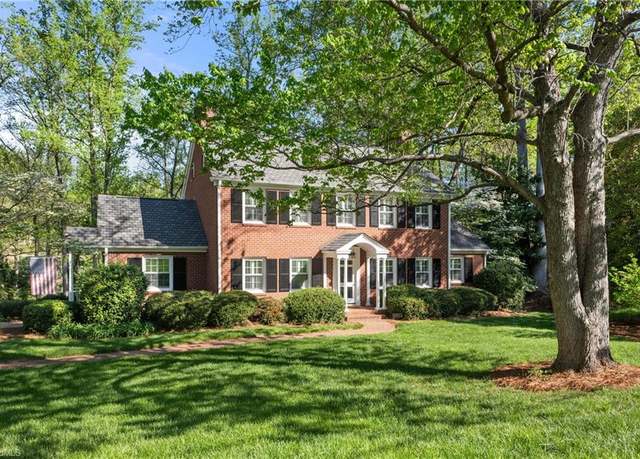Property at 1020 Kenleigh Cir, Winston-salem, NC 27106, 4 beds, 4 baths