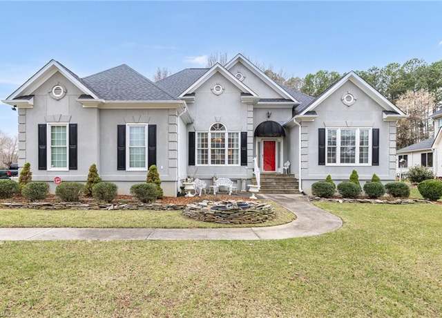 Property at 7403 Somersby Dr, Summerfield, NC 27358, 3 beds, 2.5 baths