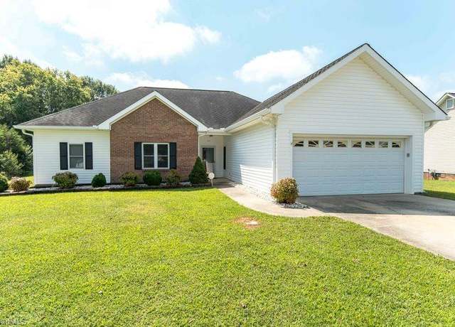 Property at 111 Hunters Horn Ln, Winston-salem, NC 27107, 3 beds, 2 baths