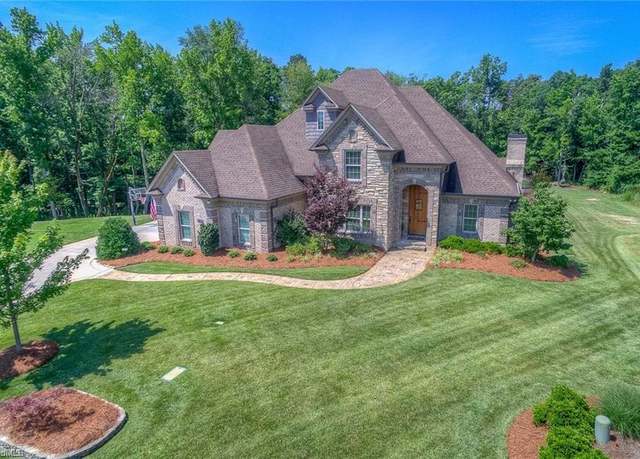 Property at 1352 Trafalgar Dr, High Point, NC 27262, 4 beds, 3.5 baths