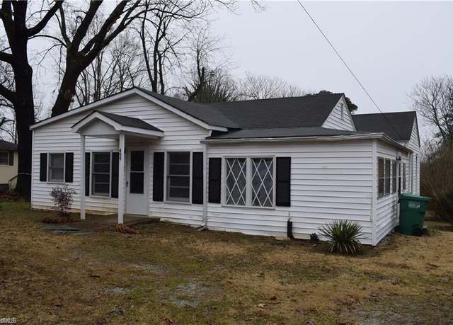 Property at 409 Hickory Chapel Rd, High Point, NC 27260, 2 beds, 1 bath