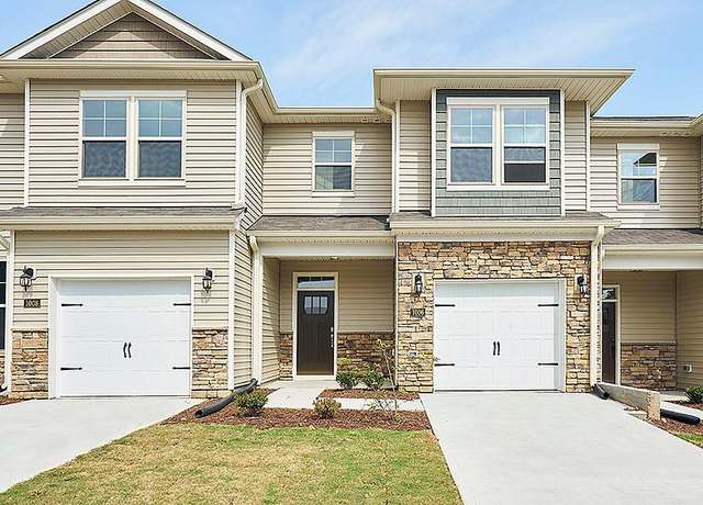 Property at 1384 Amberview Ln, Kernersville, NC 27284, 3 beds, 2.5 baths