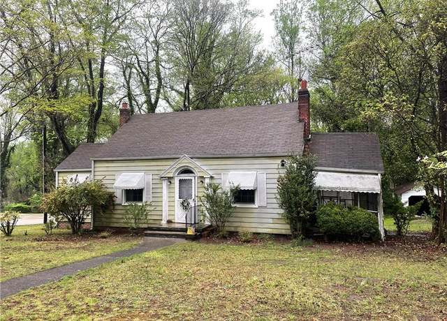 Property at 1218 Maiden Ln, Reidsville, NC 27320, 1 bed, 1 bath