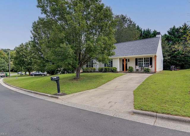Property at 107 Old Treybrooke Dr, Greensboro, NC 27406, 3 beds, 2 baths