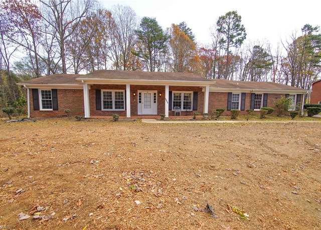 Property at 3365 New Walkertown Rd, Walkertown, NC 27105, 4 beds, 3 baths