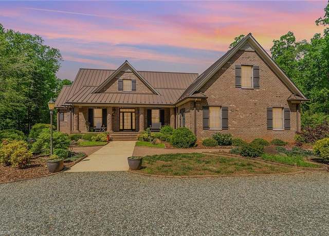 Property at 1715 Regan Rd, Lexington, NC 27292, 3 beds, 3.5 baths
