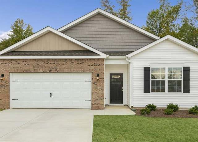 Property at 227 Crestview Ln, Lexington, NC 27295, 4 beds, 2 baths