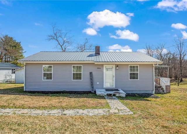 Property at 286 Smith Ln, Mount Airy, NC 27030, 3 beds, 1 bath