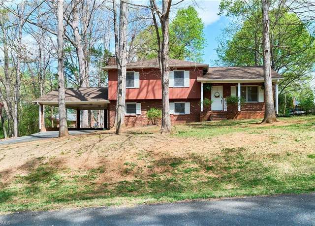 Property at 154 Ashton Ct, Clemmons, NC 27012, 3 beds, 2.5 baths
