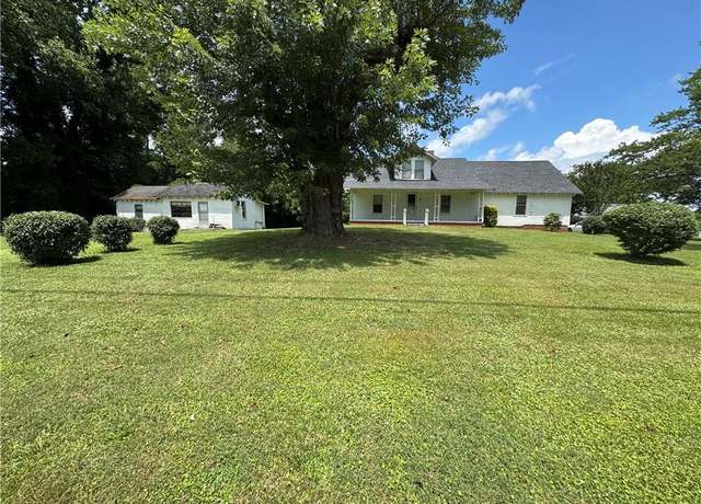 Property at 151 Siloam Rd, Mount Airy, NC 27030, 4 beds, 2 baths