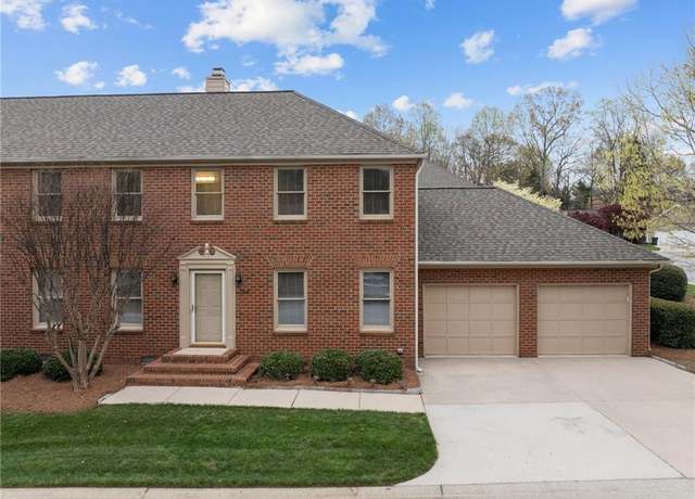 Property at 300 Quarterpath Ln, Jamestown, NC 27282, 3 beds, 2.5 baths