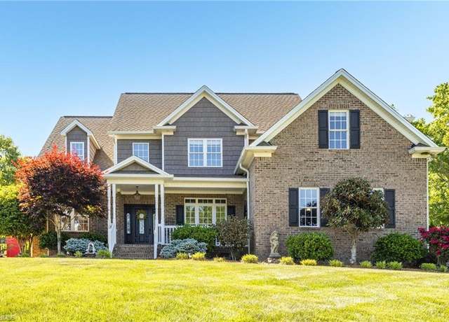 Property at 5216 Overlea Dr, Greensboro, NC 27407, 4 beds, 2.5 baths