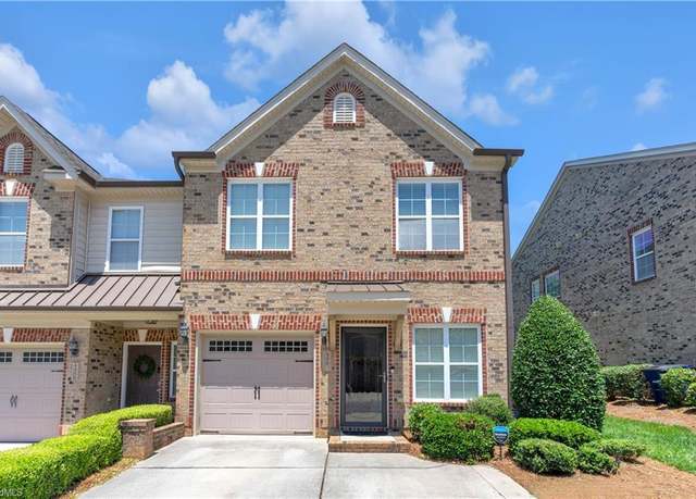 Property at 4982 Wyngate Village Dr, Winston-salem, NC 27103, 2 beds, 2.5 baths