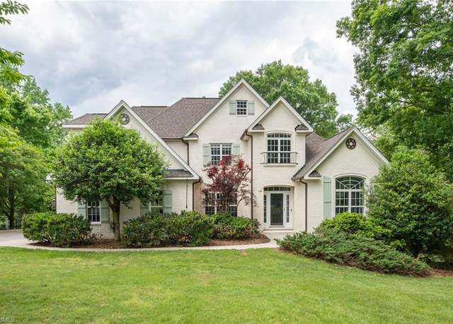 Property at 612 Wigeon Dr, Greensboro, NC 27455, 4 beds, 3.5 baths