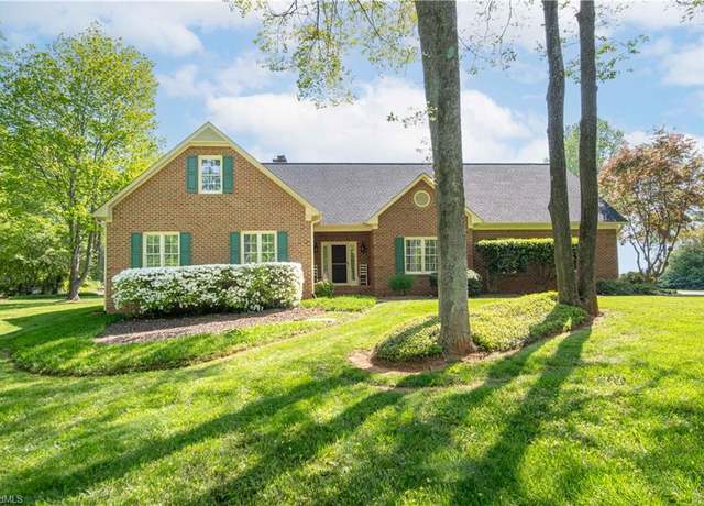 Property at 6307 Golden Fern Ct, Greensboro, NC 27406, 4 beds, 4 baths