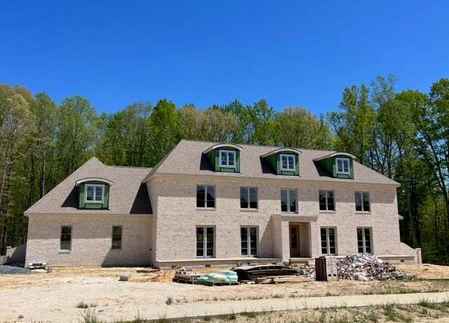 Property at 6810 Shields Dr, Oak Ridge, NC 27310, 4 beds, 4.5 baths