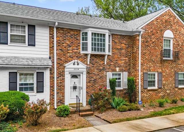 Property at 3003 Overton Dr Unit D, Greensboro, NC 27408, 2 beds, 1.5 baths