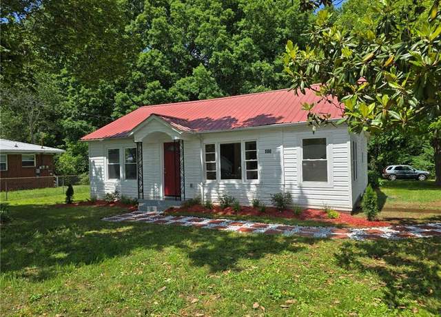 Property at 100 Hilton St, Lexington, NC 27292, 2 beds, 2 baths