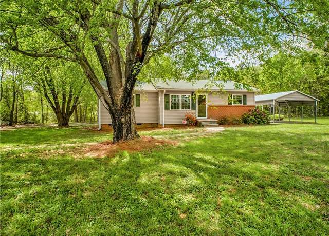 Property at 371 Turner Rd, Lexington, NC 27292, 2 beds, 2 baths