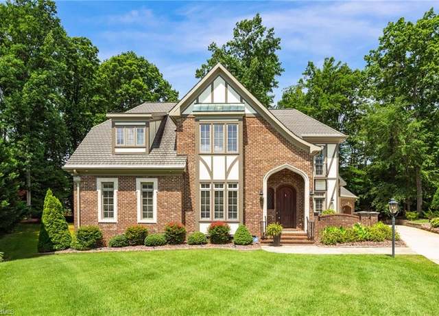 Property at 5 Postbridge Ct, Greensboro, NC 27407, 4 beds, 4 baths