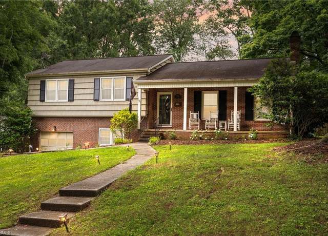 Property at 2786 Birchwood Dr, Winston-salem, NC 27103, 3 beds, 2 baths